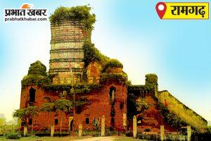खेल दिवस पर बच्चों ने खेल का उठाया आनंद