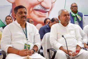 Bihar : चिराग पासवान और उपेंद्र कुशवाहा के दिये घाव को भरने में जुटा जदयू, इन 50 सीटों पर नीतीश कुमार की खास तैयारी