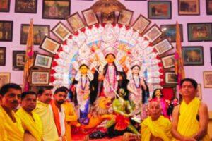 रातू किला की भव्य दुर्गा पूजा: हर साल दी जाती है भैंसे की बलि, प्रसाद के रूप में बंटता है रक्त से सना कपड़ा