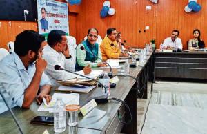 Gopalganj News : बलथरी चेकपोस्ट पर माफियागिरी और अवैध इंट्री की जांच के लिए बनी कमेटी