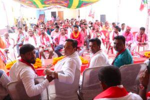 Motihari: विकासशील इंसान पार्टी की समीक्षा बैठक व कार्यकर्ता सम्मान समारोह