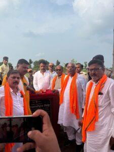 Motihari: धनौती नदी पर पुल निर्माण में खर्च होंगे साढ़े आठ  करोड़ , विधायन ने किया शिलान्यास