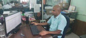 kaimur News : जिले के 90 कार्यालयों के कार्यालय प्रधान से जवाब तलब, वेतन निकासी पर रोक