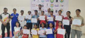 east singhbhum girls won medal in kickboxing :  जिले की बालिका किक बॉक्सिंग खिलाड़ियों ने जीते 14 पदक