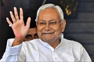 Bihar Cabinet: नीतीश कैबिनेट की बैठक हुई खत्म, 43 खास एजेंडों पर लगी मुहर