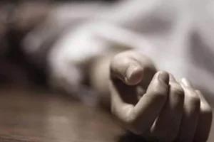 Bihar Crime: पत्नी के साथ डेढ़ साल की दुधमुंही पुत्री को जहर देने का आरोप, पत्नी की मौत, बच्ची गंभीर