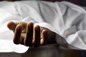 Bihar News: औरंगाबाद में करंट लगने से दिव्यांग की मौत, रास्ते में बिजली के खंभे का सहारा लेना पड़ा भारी