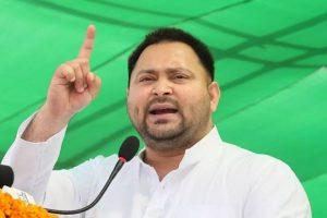 Bihar Politics: नवादा में जदयू नेता पत्नी के साथ बदलेंगे दल, तेजस्वी यादव के मंच पर राजद में होंगे शामिल