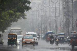 Bihar Rain Alert: बिहार के इन 12 जिलों में होगी भयंकर बारिश! IMD ने 26 जिलों में जारी किया येलो अलर्ट