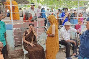 Gopalganj News: बरसात आई नहीं कि सर्पदंस के बढ़ रहे मामले, गोपालगंज में एक ही दिन में 13 लोगों को सांप ने डंसा