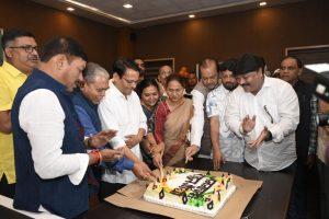 रांची में केक काटकर मनाया गया राहुल गांधी का जन्मदिन, सीएम ने दी शुभकामना