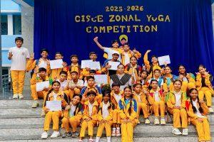 मेटास एडवेंटिस्ट स्कूल का CISCE जोनल लेवल योग चैंपियनशिप में शानदार प्रदर्शन, कई मेडल झटके