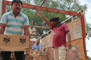 ट्रक में क्या है&#8230;? जब सिपाही ने हटाया भूसा तो नीचे दिखा शराब का समंदर, बिहार की SDPO मैडम भी रह गईं दंग