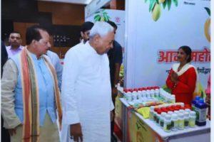 CM नीतीश ने किया आम महोत्सव का उद्घाटन, बच्चों-किसानों के लिए विशेष कार्यक्रमों की दिखी झलक