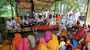 सतगुरु कबीर साहब की मनायी गयी जयंती, झांकी व सत्संग से गूंजा पूरा क्षेत्र