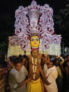 Chaibasa News : चक्रधरपुर में पांच दिवसीय शीतला माता पूजा समापन, भक्ति में डूबे रहे श्रद्धालु