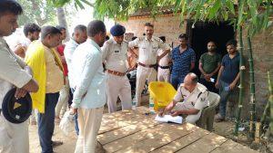 बालू घाट पर हथियारबंद अपराधियों का तांडव, 12 लाख की लूट और फायरिंग