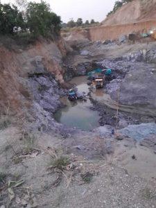 घोंघाडीह में पत्थर खनन का 60 लाख रुपये जुर्माना का रकम नहीं चुकाने पर लीजधारक को नोटिस