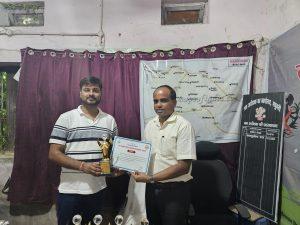 Madhubani News : बेहतर प्रदर्शन करने वाले श्रम प्रवर्तन पदाधिकारी व कर्मी हुए सम्मानित