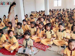 योग करो नीरोग रहो&#8230; लोगों ने दिनचर्या में शामिल करने की ली शपथ