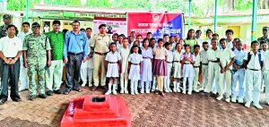Chaibasa News : गुवा व बड़ाजामदा में चला नशा विरोधी जागरुकता अभियान
