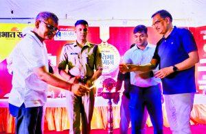 Gopalganj News  : गोपालगंज में प्रभात खबर ने 515 मेधावियों को किया सम्मानित