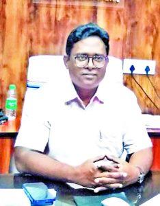 Chaibasa News : चक्रधरपुर में नये डीसीएम ने संभाला पदभार