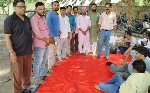 Motihari: जुलाई माह से अनिश्चितकालीन हड़ताल पर जाएंगे डाटा इंट्री ऑपरेटर