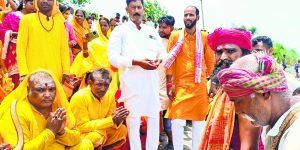 Saran News : विष्णु महायज्ञ के लिए की गयी जलभरी