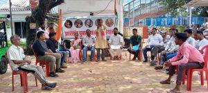 Chaibasa News : माल ढुलाई में अव्वल, यात्री सुविधाओं में उपेक्षित चक्रधरपुर रेलमंडल