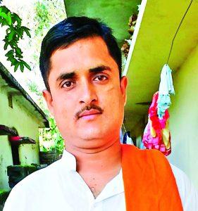Jamshedpur News : चतरा के ठेकेदार सुबोध सिंह मौत मामले में एफएसएल की टीम ने होटल के कमरा की जांच की, कई जगहों से लिया फिंगर प्रिंट