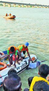 Gopalganj News  : डुमरिया रिवर फ्रंट पर गंडक में स्नान के दौरान अधेड़ की डूबने से गयी जान