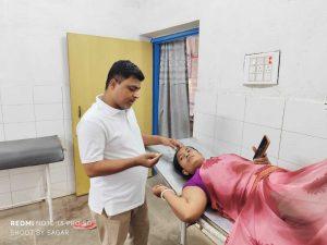 Giridih News: घर में घुसकर महिला के साथ मारपीट का आरोप, केस दर्ज