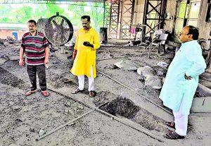 Bokaro News : बियाडा के शिव प्रिया के फर्नेस में विस्फोट, दो मजदूर झुलसे<bha>&#8212;</bha>&#8211;