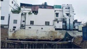 Patna News: बोरिंग रोड में मकान धंसने के मामले में बड़ी कार्रवाई, बिल्डर और आर्किटेक्ट के खिलाफ FIR