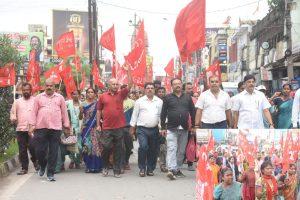 Bharat Bandh On July 9: भारत बंद के समर्थन में रांची में निकला जुलूस, झारखंड में दो घंटे का रहेगा चक्का जाम