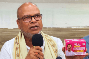 Bihar Election 2025: बिहार में राहुल गांधी की तस्वीर वाला सेनेटरी पैड बांटेगी कांग्रेस, 5 लाख महिलाओं तक पहुंचाने का लक्ष्य