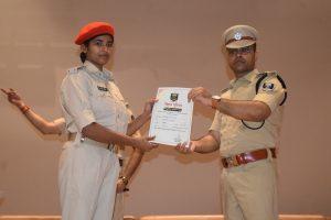 Motihari: 670  नवनियुक्त पुलिस  कर्मियों को  एसपी ने दिया नियुक्ति पत्र