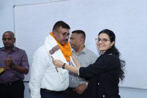 सेवानिवृत्ति पर सब इंस्पेक्टर को दी गयी विदाई