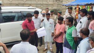 डीएम ने दी गणना प्रपत्र के दस्तावेजों की जानकारी