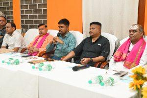 Deoghar News : बाबा मंदिर में हाईटेक सुरक्षा से लेकर भ्रष्टाचार पर सख्ती तक पर बनी सहमति