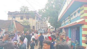 मुहर्रम पर जगह-जगह निकले ताजिया जुलूस, दिखाये हैरतअंगेज कारनामे