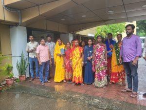 Jamshedpur news. बालीगुमा डाहेर टोला धोरा बस्ती में होगी पूर्ण शराब बंदी, चार विक्रेताओं ने माना फैसला, तीन ने नहीं