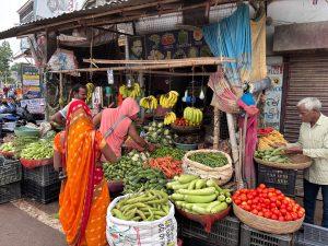 Giridih News :मौसम की मार सब्जियों के दामों में उछाल