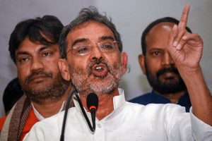 सांसद उपेंद्र कुशवाहा को फिर मिली जान से मारने की धमकी, कहा- राजनीति मत करो, हम छोड़ने वालों में से नहीं हैं&#8230;