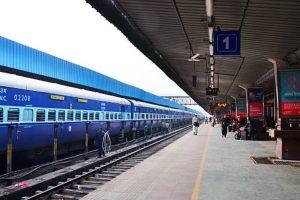 बिहार में अब यात्रियों को आधुनिक डिजिटल टीवी से मिलेगी ट्रेनों की जानकारी, इतने स्टेशनों पर होगी नई व्यवस्था