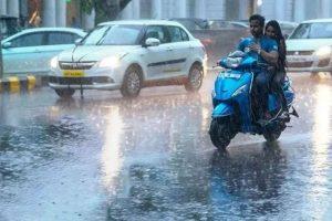 Bihar Weather Today: बारिश के साथ बाढ़ की त्रासदी, कई जिलों में स्कूल बंद, पटना में टूट सकता 49 साल का रिकॉर्ड
