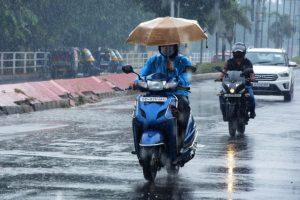 Bihar weather today:बिहार के 25 जिलों में आज बारिश का यलो अलर्ट,पूर्णिया में टूटा 38 साल का रिकॉर्ड