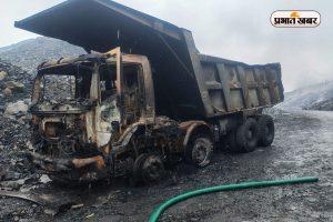 टीपीसी उग्रवादियों ने फूंके आरकेएस आउटसोर्सिंग कंपनी के 6 वाहन, पर्चा छोड़ दी धमकी