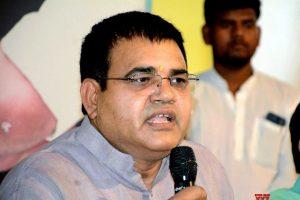 RJD नेता शक्ति सिंह यादव ने गिरिराज सिंह के बयान पर किया पलटवार, बोले- सत्ता बदलेगी तो वे&#8230;  